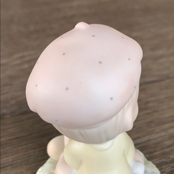 Precious Moments - Loving You Dear Valentine - Picture 6 of 8